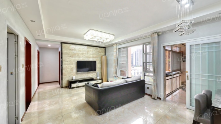 润扬双铁广场二手房实景图