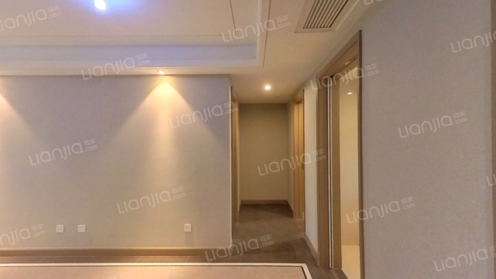 滨江悦虹湾南区二手房实景图