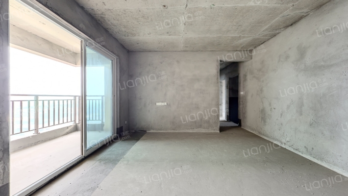 中梁华府二手房实景图