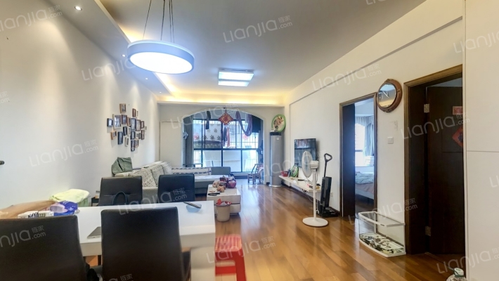 德郡•卡布奇诺二手房实景图