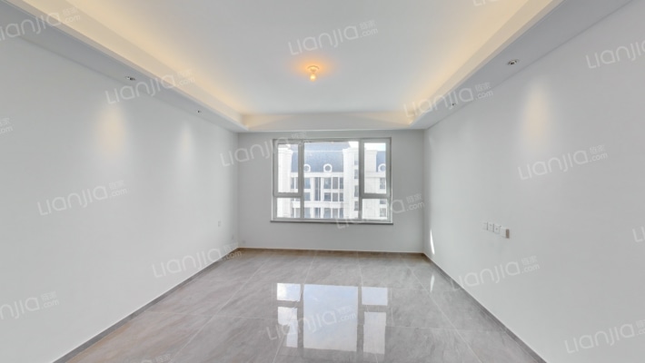 保利时代C12区二手房实景图