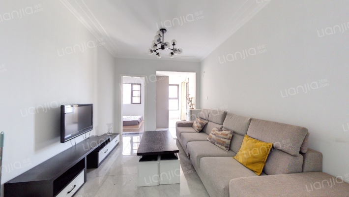 港通山水华庭二手房实景图