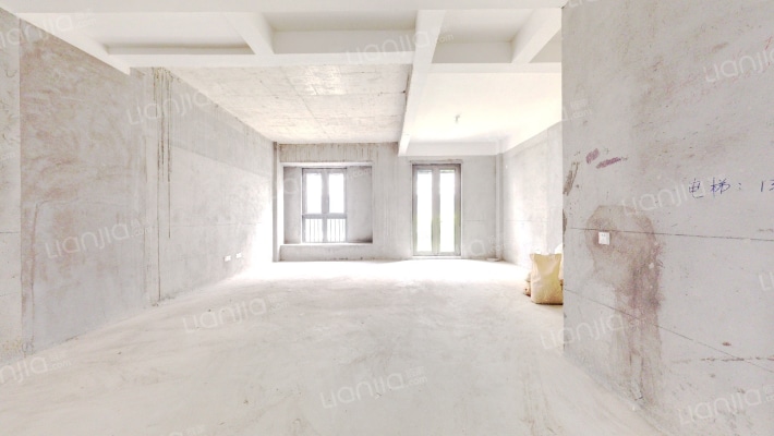 九龙仓逅湾雅苑二手房实景图