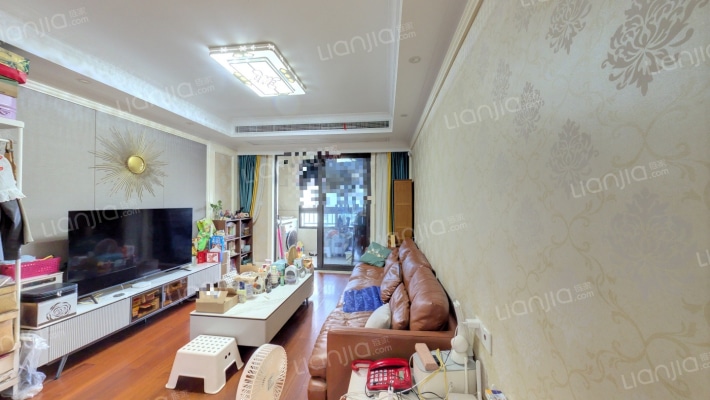 九龙仓兰廷二手房实景图