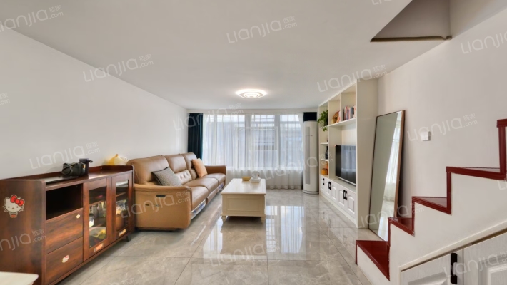 合景睿峰二手房实景图