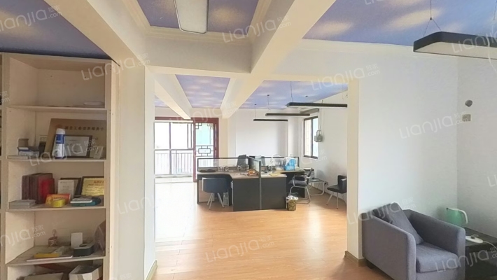 悦蓝轩二手房实景图