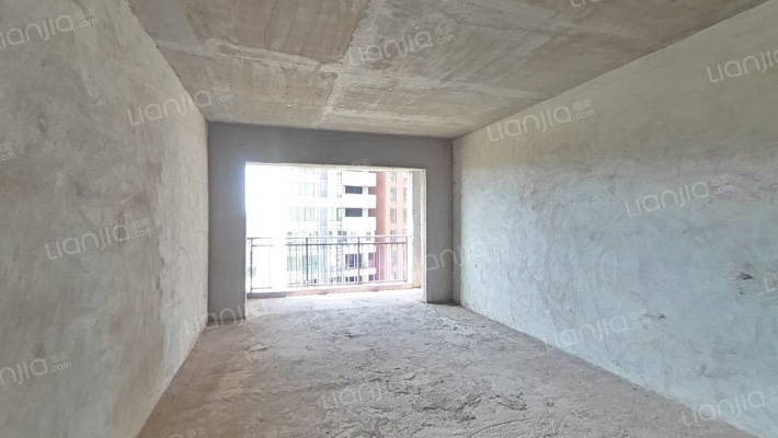 财富和园二手房实景图