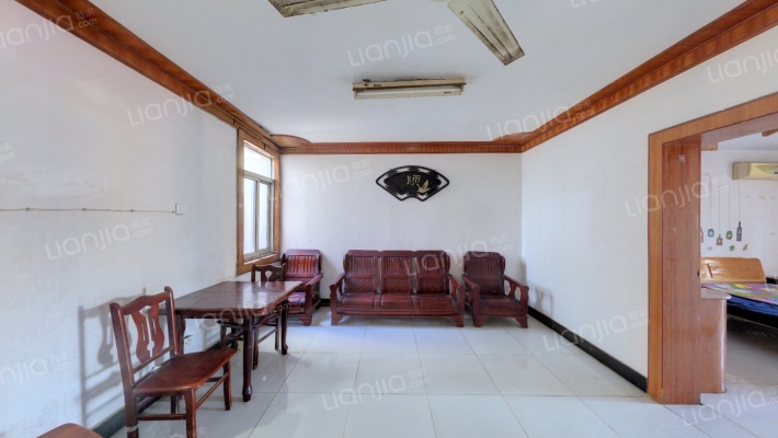 东方宾馆家属院二手房实景图