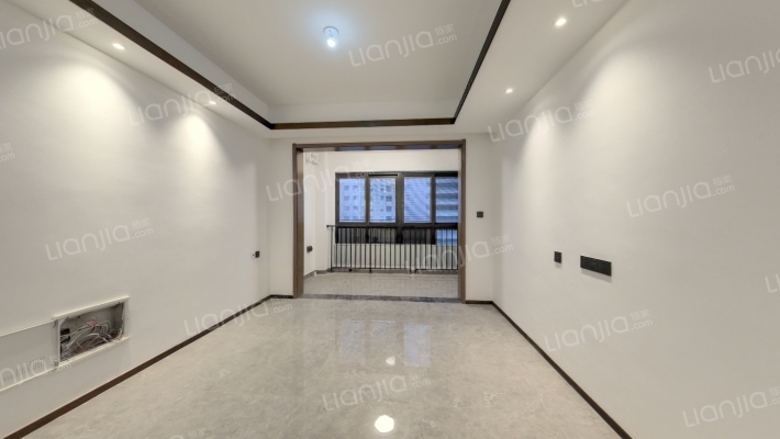 银洲蝶湖中心悦府二手房实景图