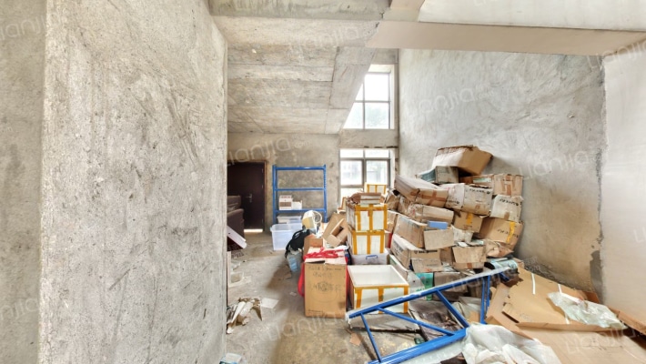 逸林美墅二手房实景图