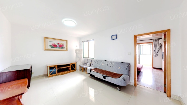 泰伯花苑三区二手房实景图