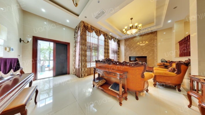 中天品苑西区二手房实景图