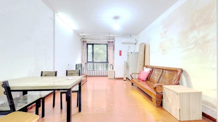 玩美天地二手房实景图