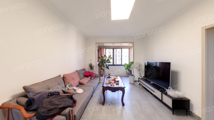 润合家园二手房实景图