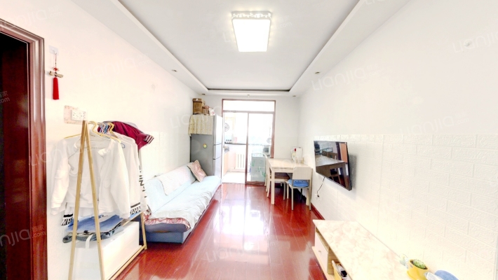 聚宝富苑二手房实景图