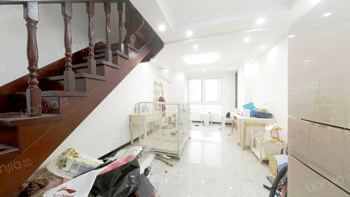 锦绣山水小区商业二手房实景图