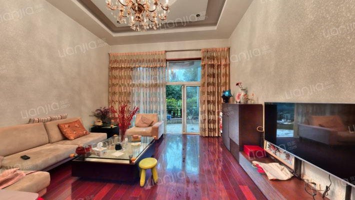 西区花园别墅绿之韵二手房实景图