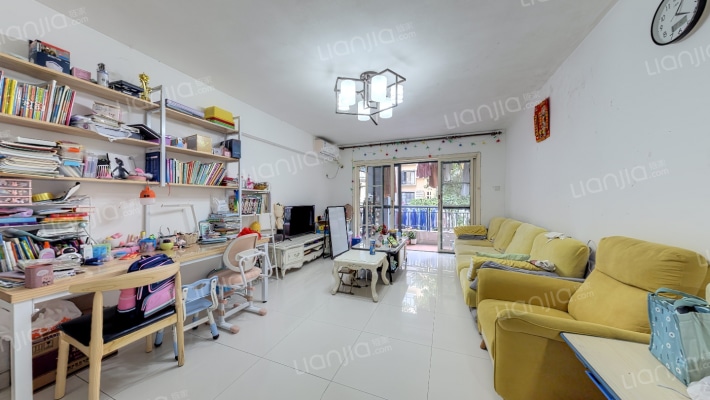 万科四季花城六期二手房实景图