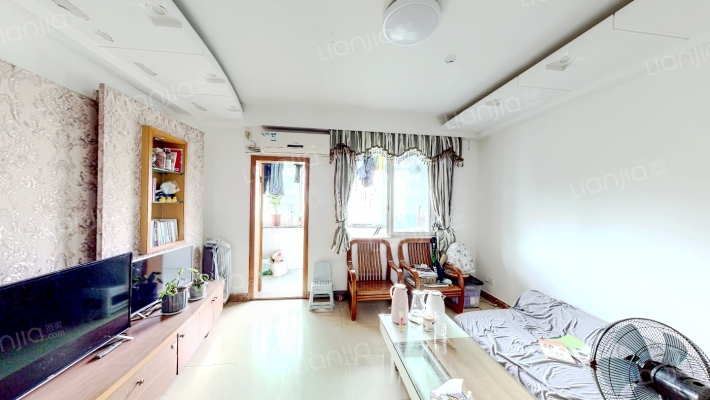 白云山制药厂前山宿舍二手房实景图