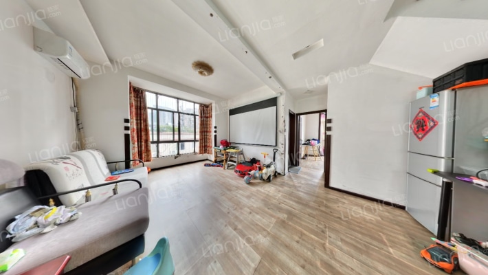 吉顺苑二手房实景图