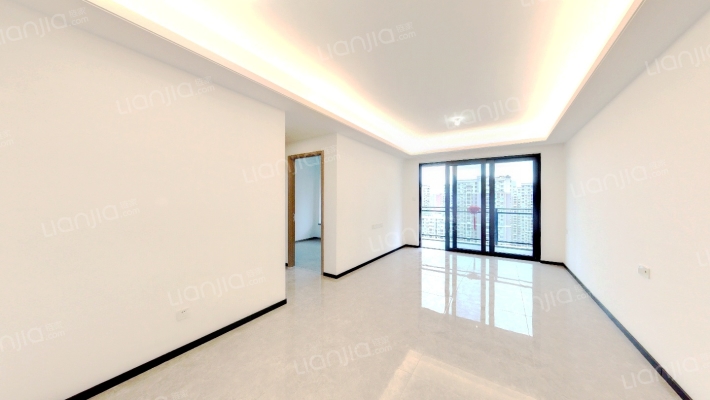 龙光玖誉台二手房实景图