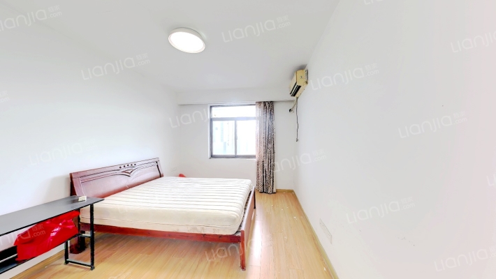 安庆路97号二手房实景图