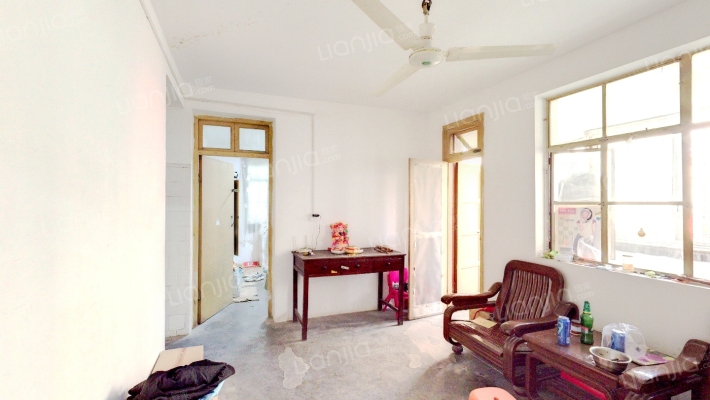 蜜蜂张40号院二手房实景图