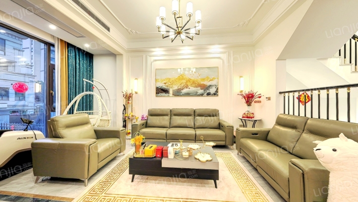 嘉利华府庄园八区二手房实景图