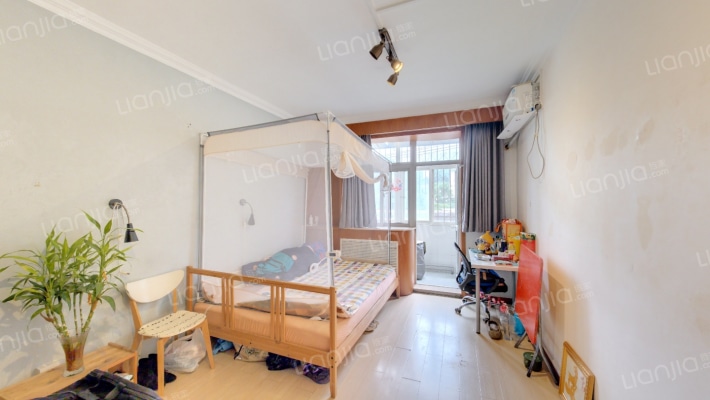 大山子北里二手房实景图