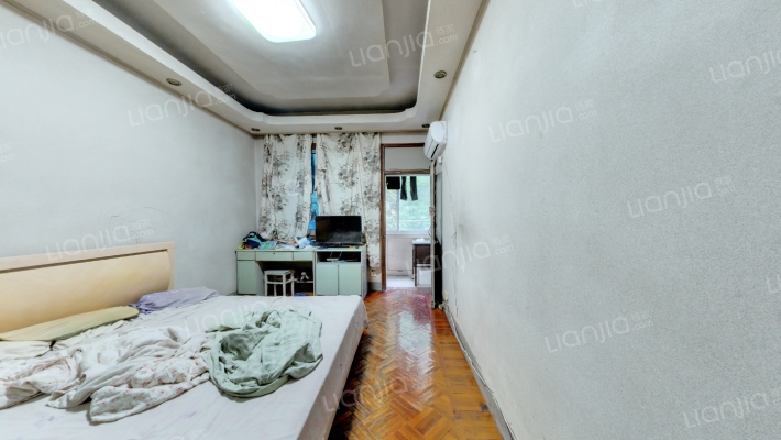 宝石二路8号二手房实景图