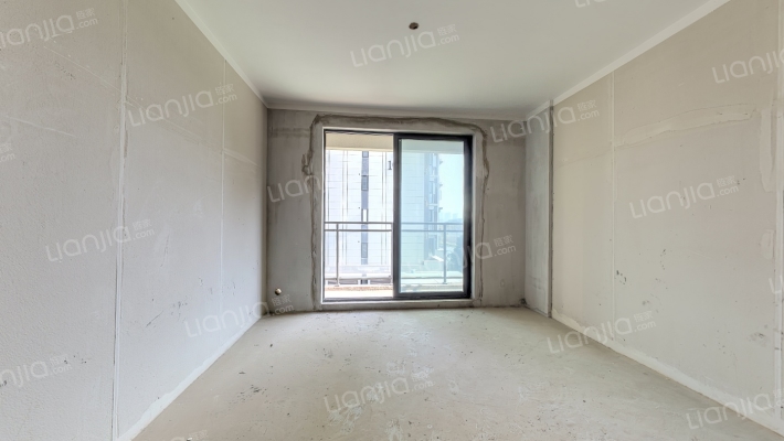 中建中法之星二手房实景图