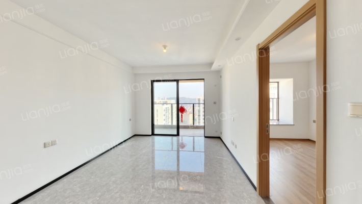 金茂悦城市花园二手房实景图