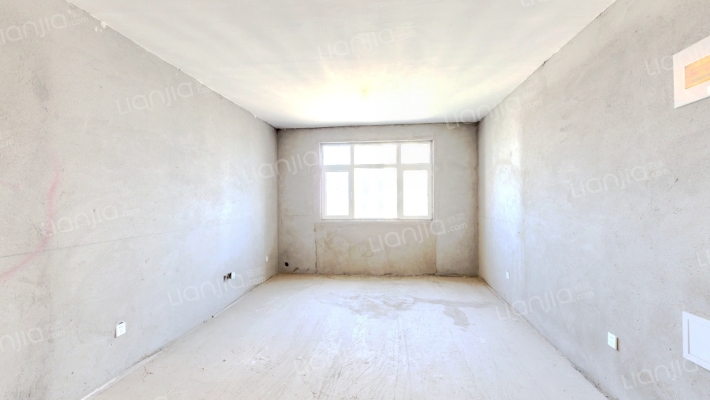 天颐佳苑二手房实景图