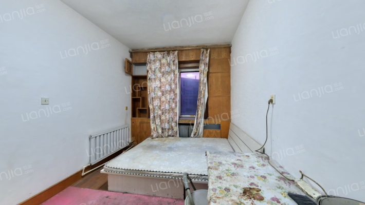 八卦社区二手房实景图