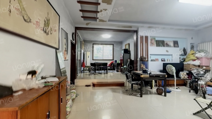 交通路别墅二手房实景图