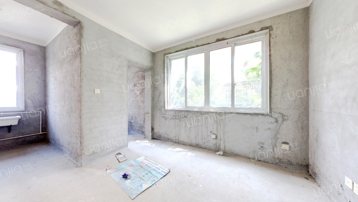 枫南新村二手房实景图