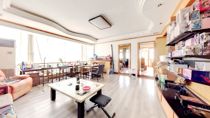 集浩公寓二手房实景图