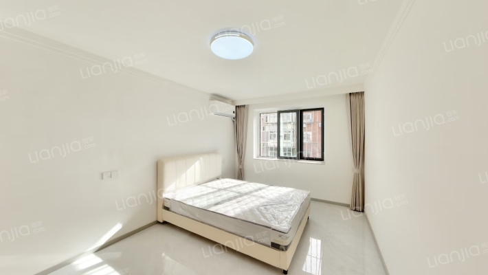 乐园里二手房实景图