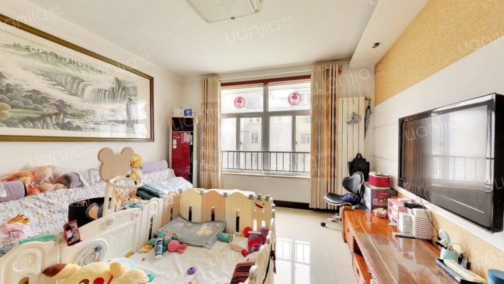 腾飞花园二手房实景图