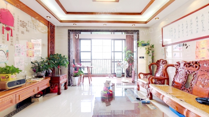 湖滨花园2期二手房实景图