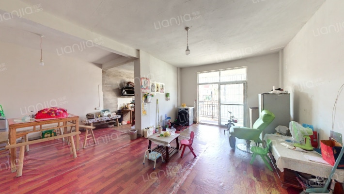 金兴名庭二手房实景图