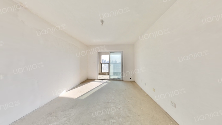 英地泰和院北院二手房实景图