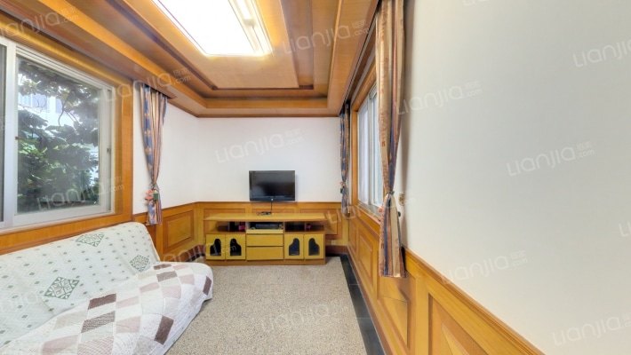 中大街164号二手房实景图