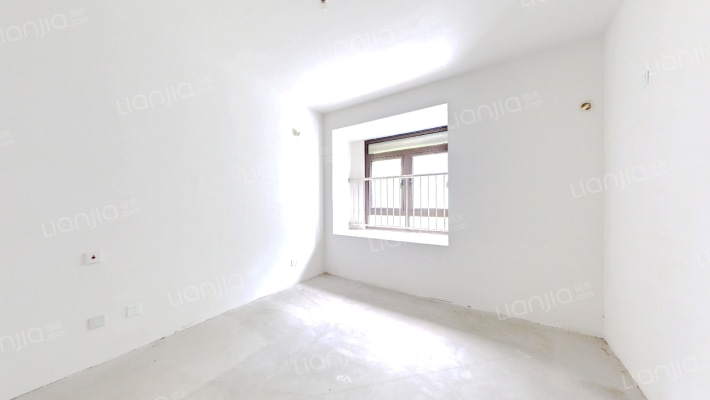 中昂朗润花园二手房实景图