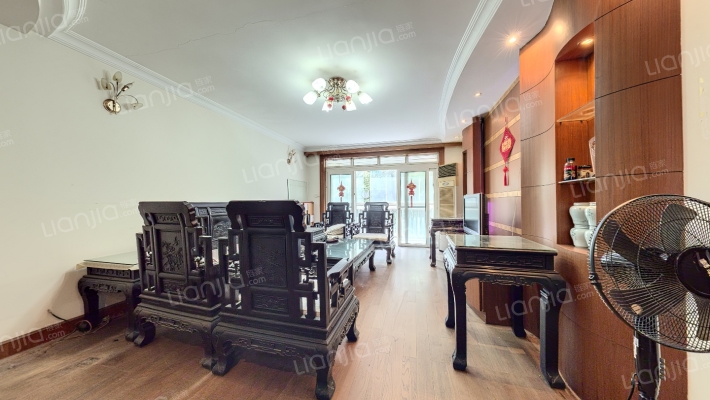 绿地公寓(长宁)二手房实景图