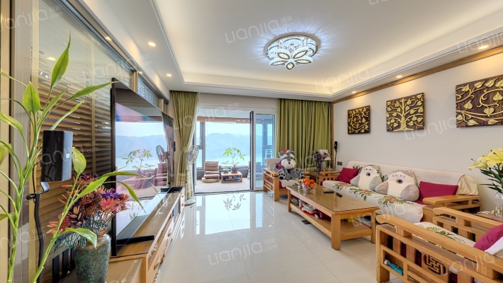 蓝郡西堤二手房实景图