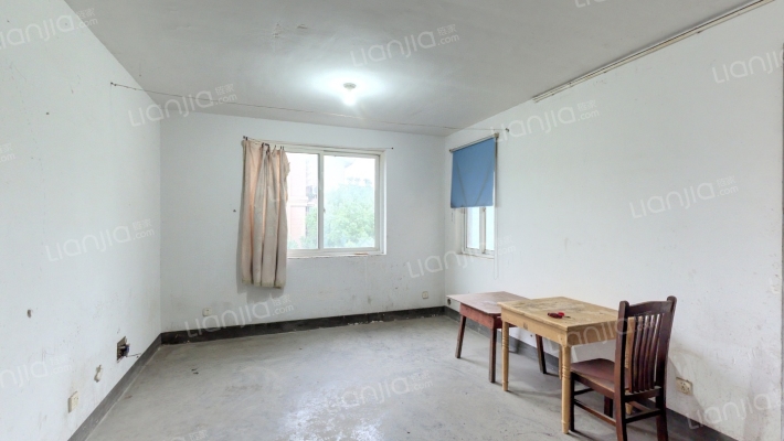 举秀苑二手房实景图