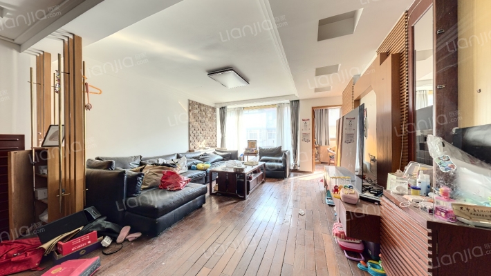 新科花园二手房实景图