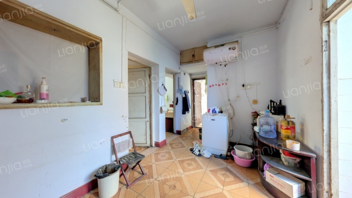 湖北省地质局第八地质大队解放路小区二手房实景图