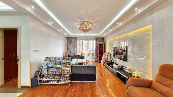 高尔夫西花园二手房实景图